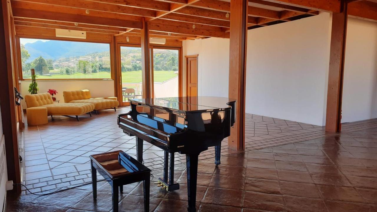 Golf & Sea Residence Is Molas Пула Екстериор снимка